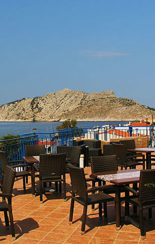 Hippocampus Hotel Aegina Exterior photo